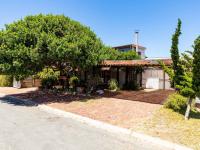4 Bedroom 3 Bathroom House for Sale for sale in Stilbaai (Still Bay)