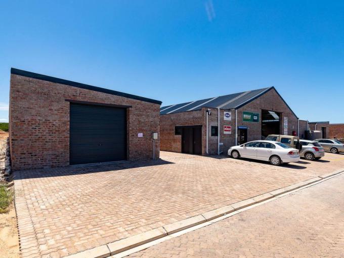 Commercial for Sale For Sale in Stilbaai (Still Bay) - MR629102