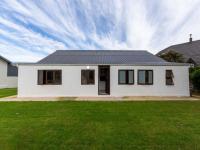  of property in Stilbaai (Still Bay)