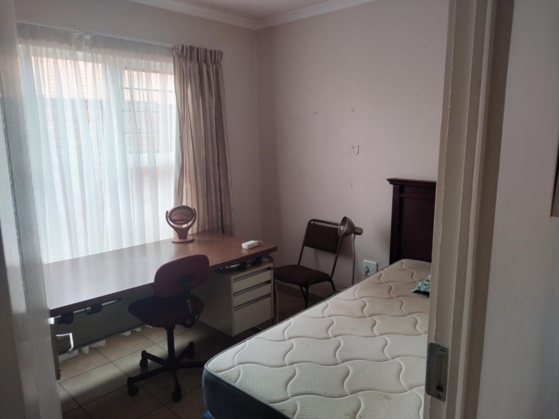  of property in Willow Park Manor