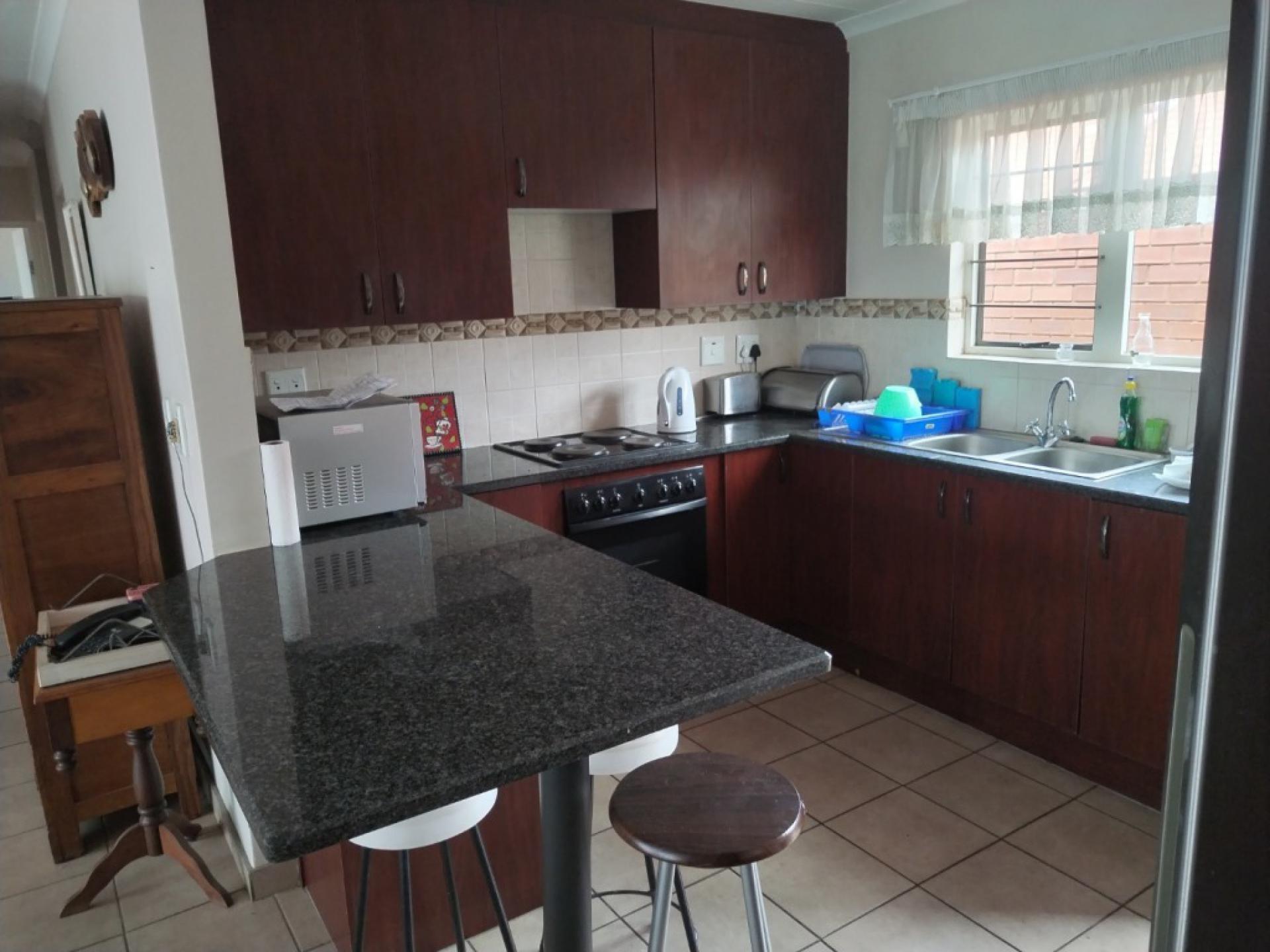  of property in Willow Park Manor