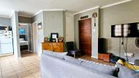 Lounges of property in Faerie Glen