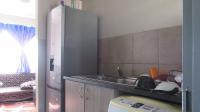 Kitchen - 7 square meters of property in Fleurhof