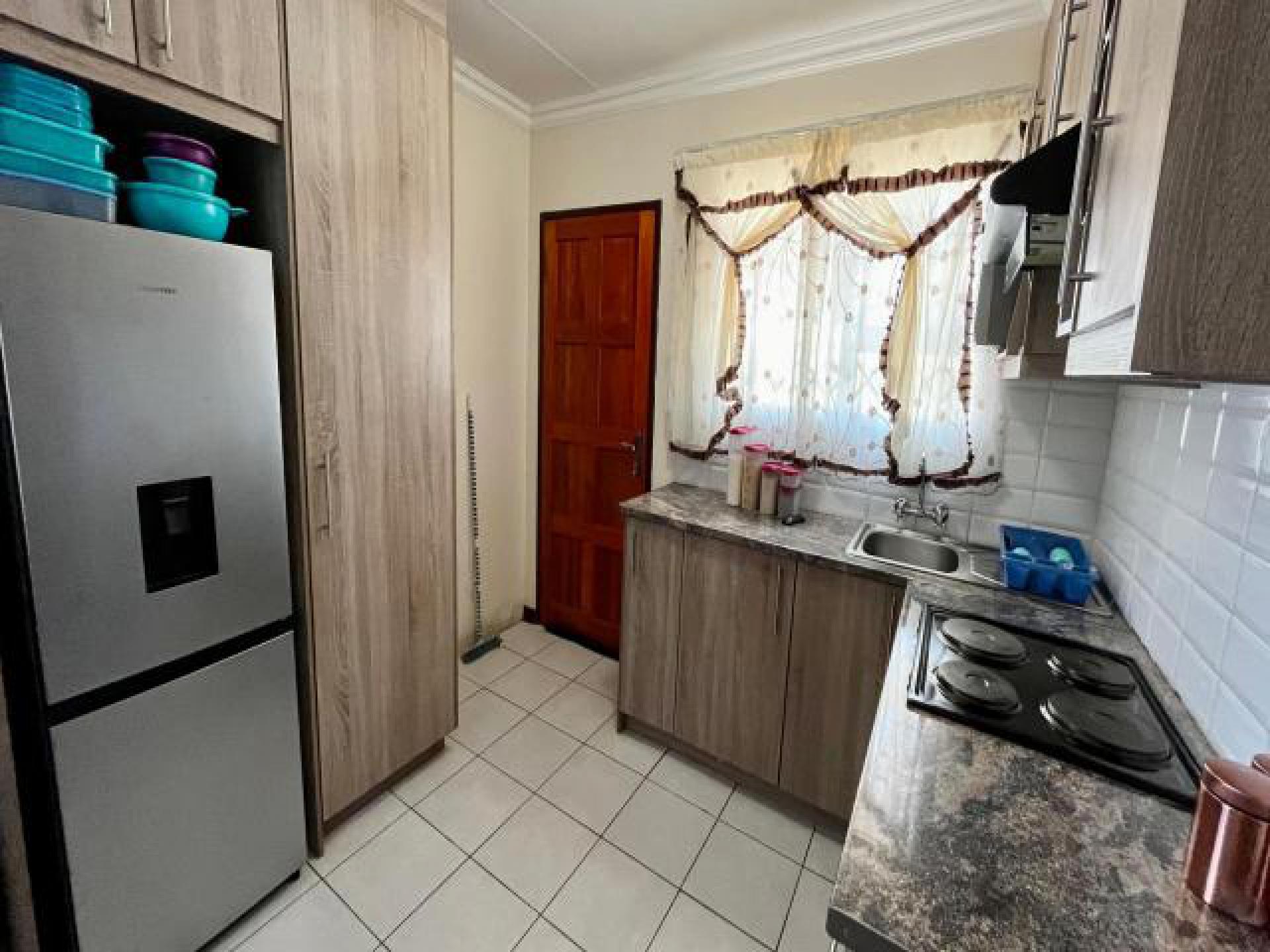Kitchen of property in Bloemdustria