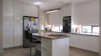 Kitchen - 16 square meters of property in Lone Hill