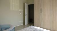 Bed Room 2 - 17 square meters of property in Lone Hill