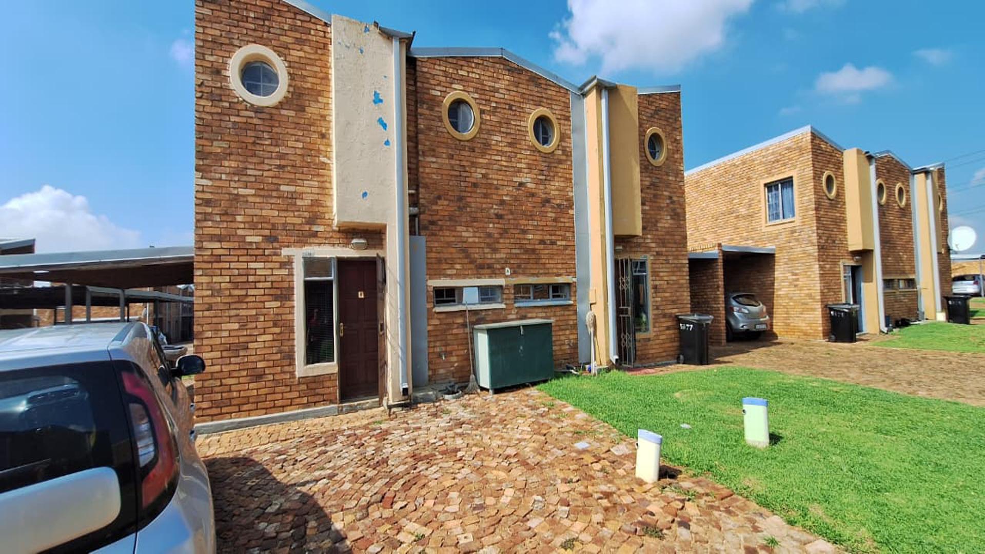 Front View of property in Windmill Park