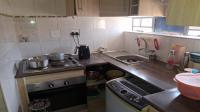 Kitchen of property in Windmill Park