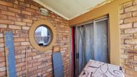 Balcony - 7 square meters of property in Windmill Park