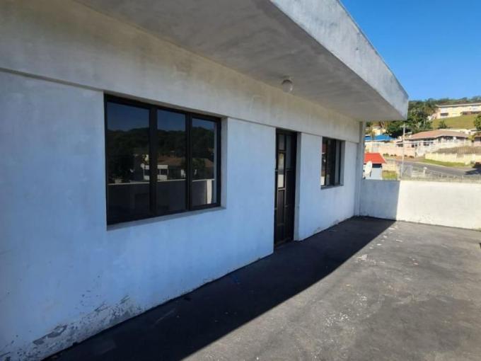 2 Bedroom Apartment to Rent in Montclair (Dbn) - Property to rent - MR629273