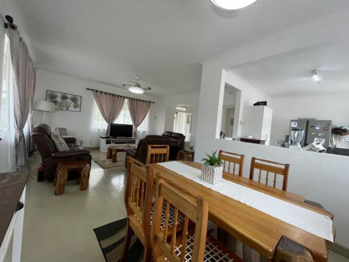 3 Bedroom House for Sale For Sale in Umbilo  - MR629337