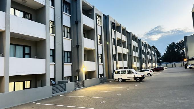 2 Bedroom Apartment for Sale For Sale in Halfway Gardens - MR629396