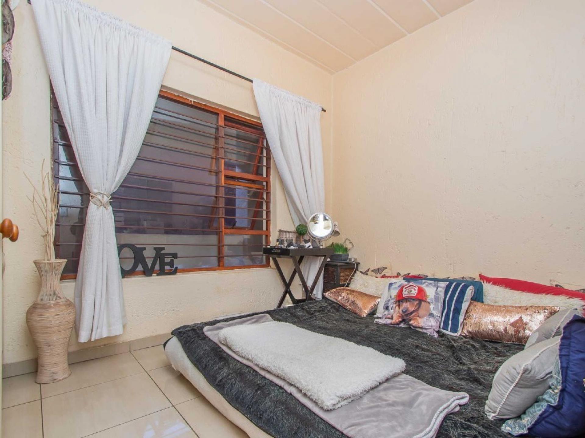  of property in Constantia Kloof