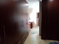  of property in Bendor