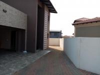  of property in Bendor