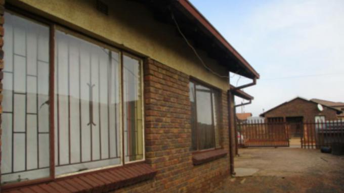 SA Home Loans Sale in Execution 3 Bedroom House for Sale in Kwa-Guqa - MR629408