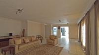 Lounges - 52 square meters of property in Northcliff