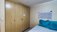 Bed Room 1 - 9 square meters of property in Castleview