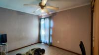 Bed Room 2 - 14 square meters of property in Rensburg