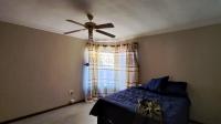 Main Bedroom - 21 square meters of property in Rensburg