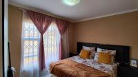 Main Bedroom - 13 square meters of property in Vanderbijlpark
