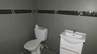 Bathroom 1 - 8 square meters of property in Rydalvale
