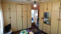 Main Bedroom - 19 square meters of property in Silverglen