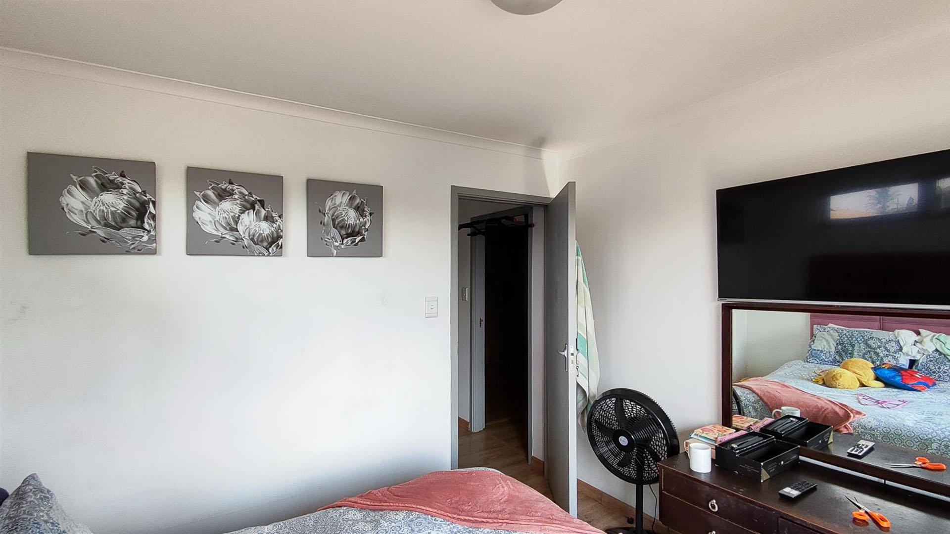 Bed Room 3 - 10 square meters of property in Boksburg