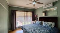 Main Bedroom - 46 square meters of property in Freeway Park