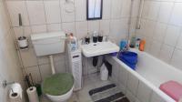 Bathroom 1 - 5 square meters of property in Shallcross 