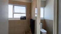 Main Bathroom - 17 square meters of property in Meyersdal