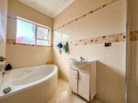  of property in Grassy Park