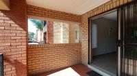 Balcony - 9 square meters of property in Die Hoewes
