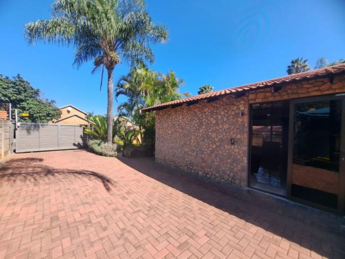 3 Bedroom House for Sale For Sale in Rustenburg - MR630099