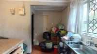 Kitchen - 8 square meters of property in Lovu