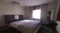 Bed Room 2 of property in Bellair - DBN