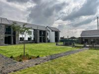  of property in Glen Marais