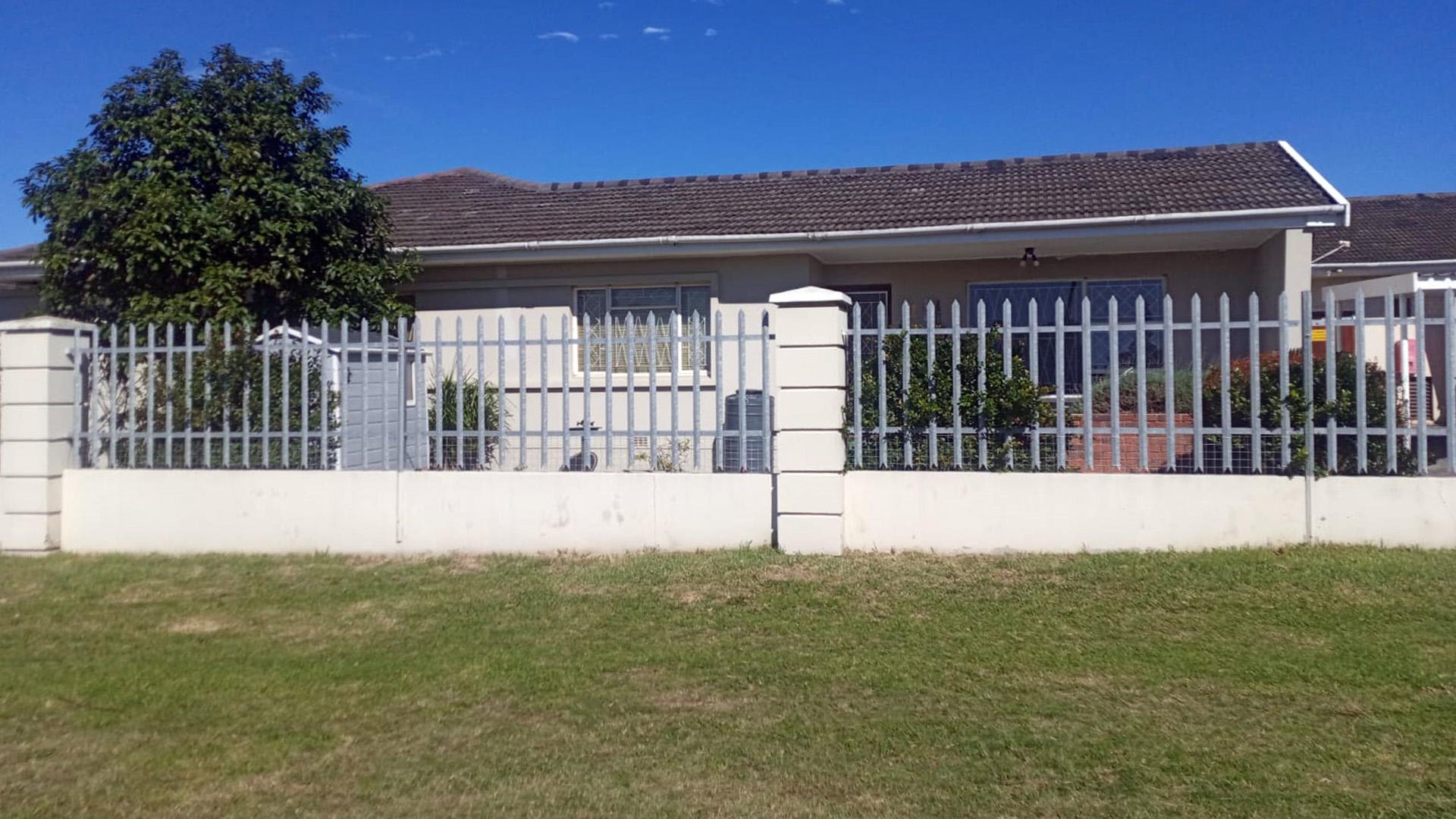 Front View of property in Westering