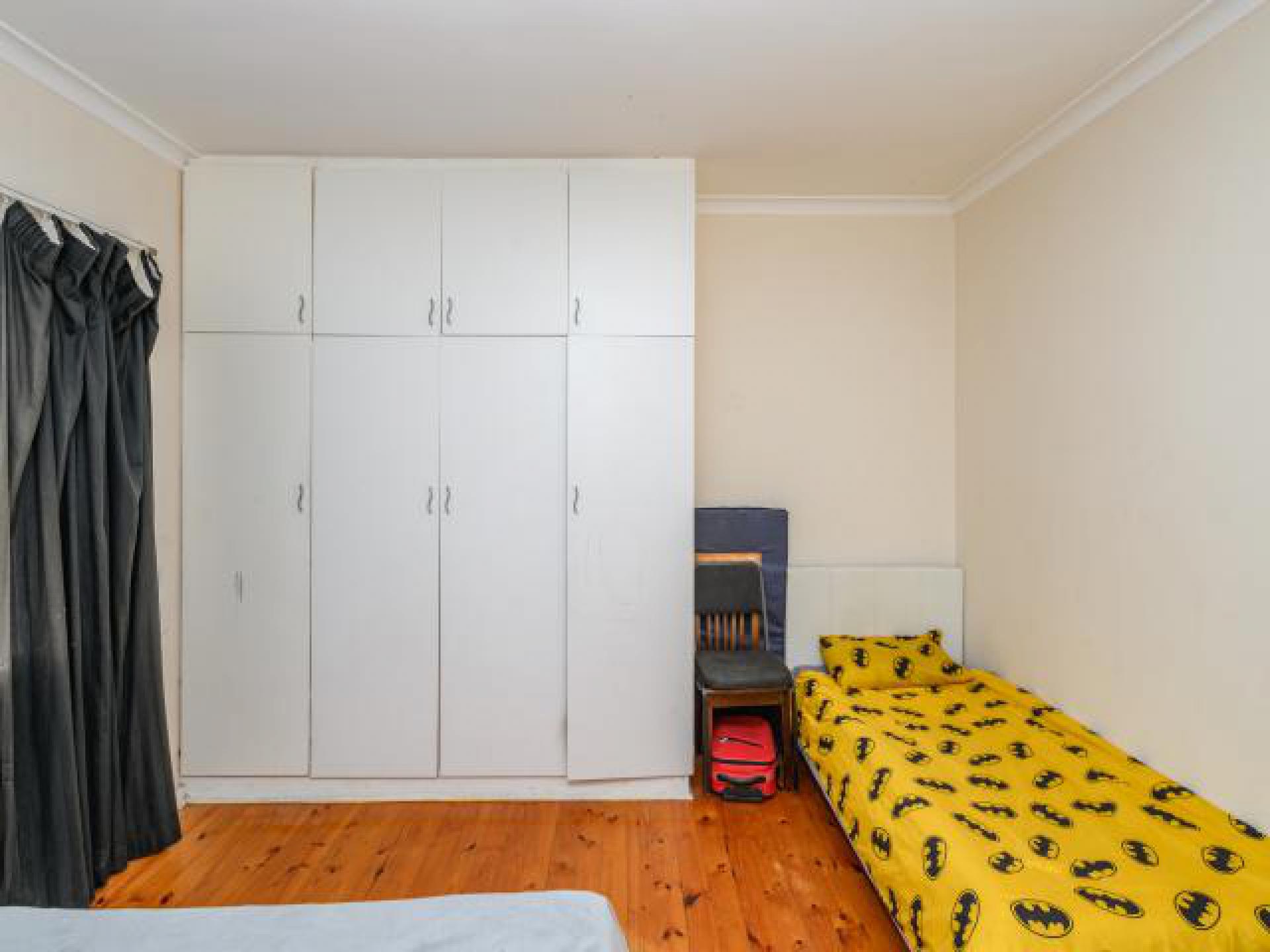 Bed Room 1 of property in Westering