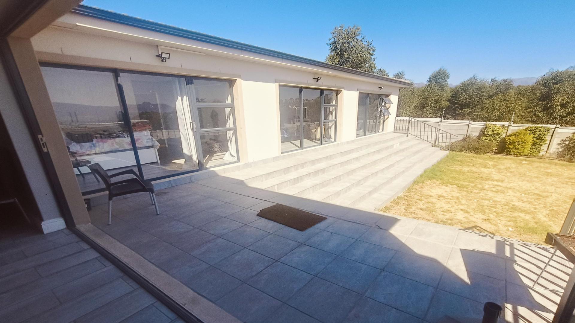 Front View of property in Wellington