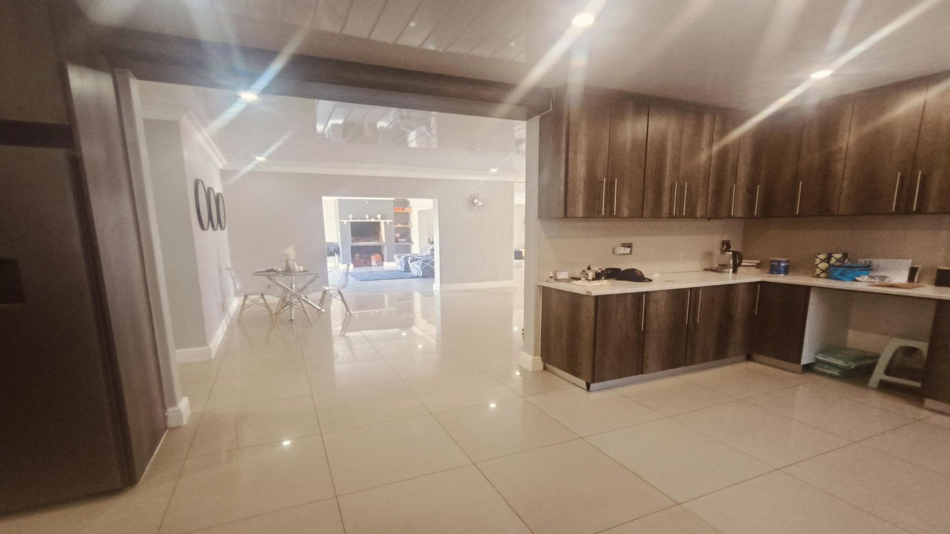 Kitchen of property in Wellington