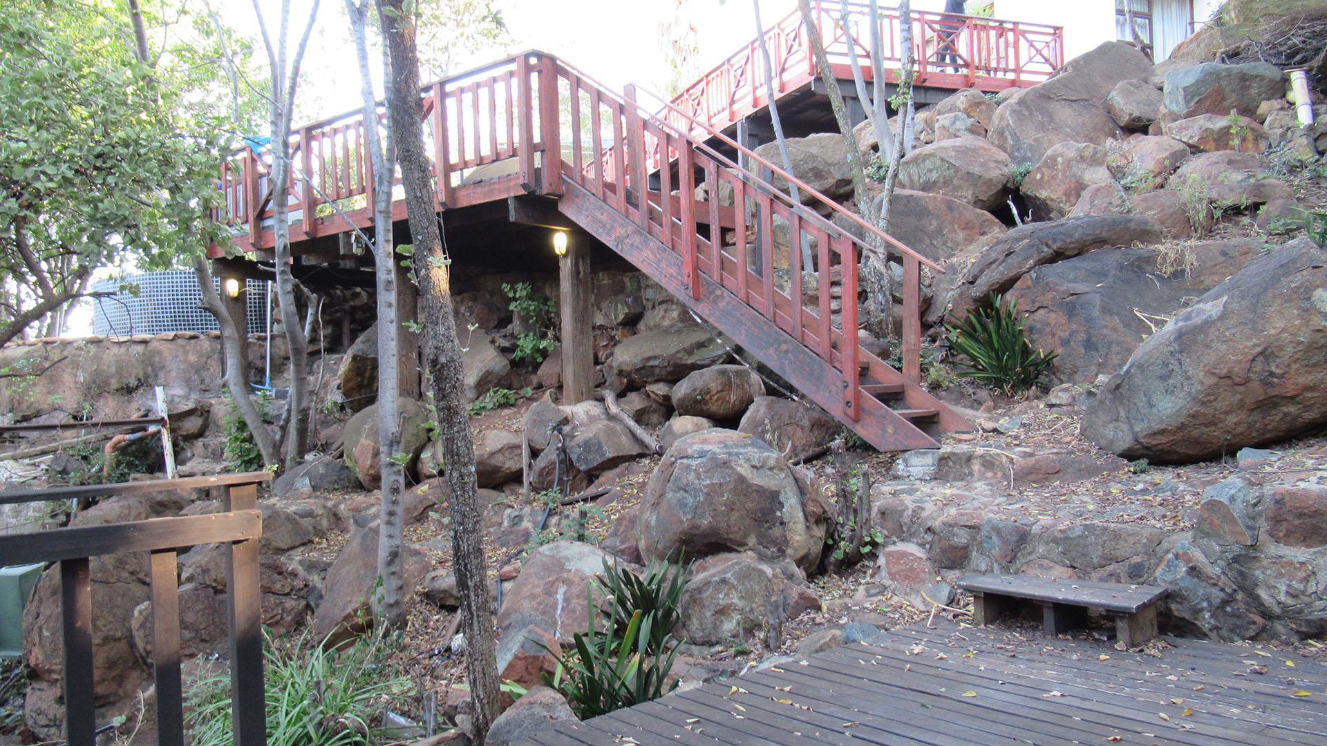 Backyard of property in Bassonia