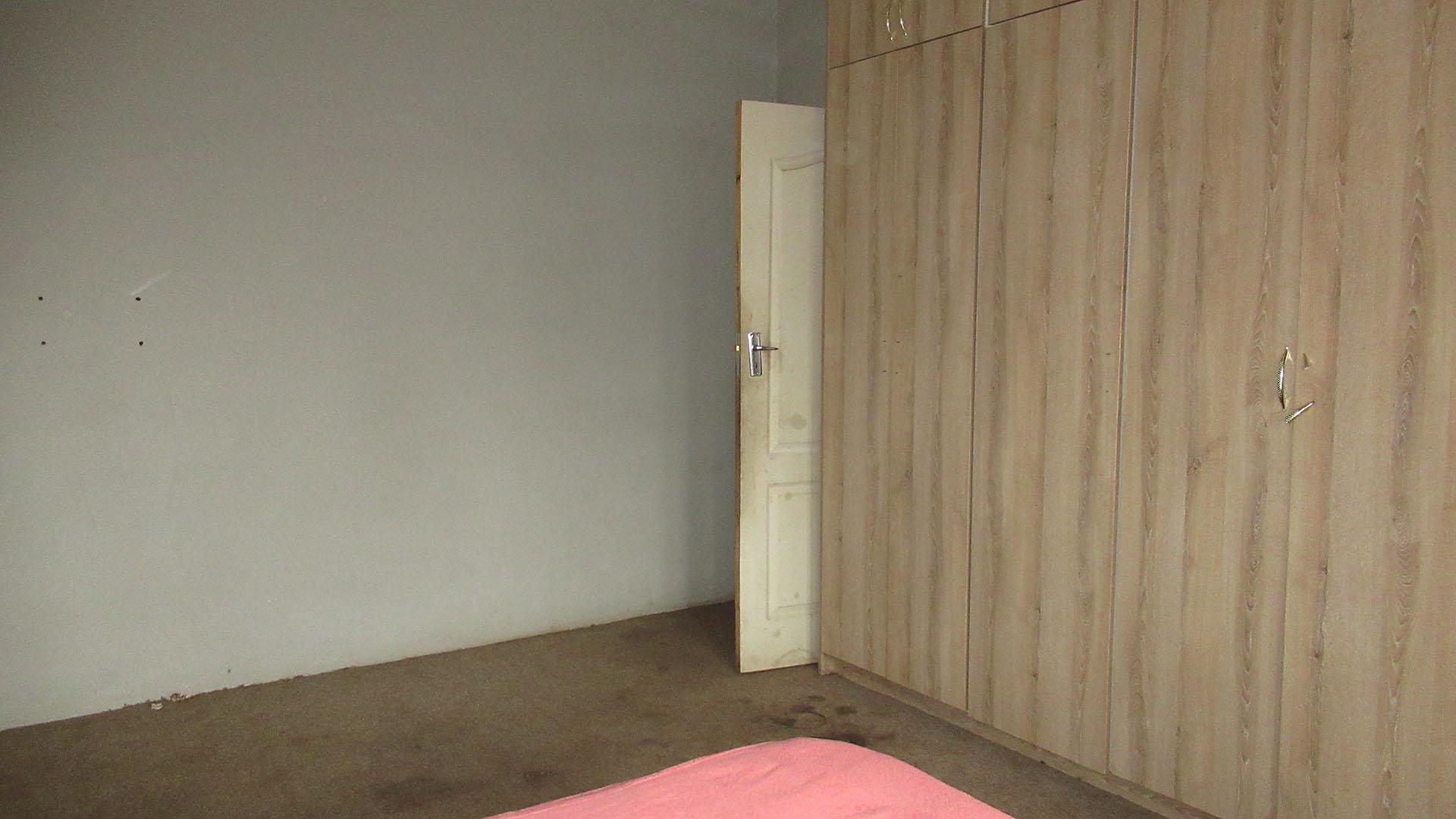 Bed Room 3 - 24 square meters of property in Kensington - JHB