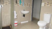 Bathroom 1 - 9 square meters of property in Kensington - JHB