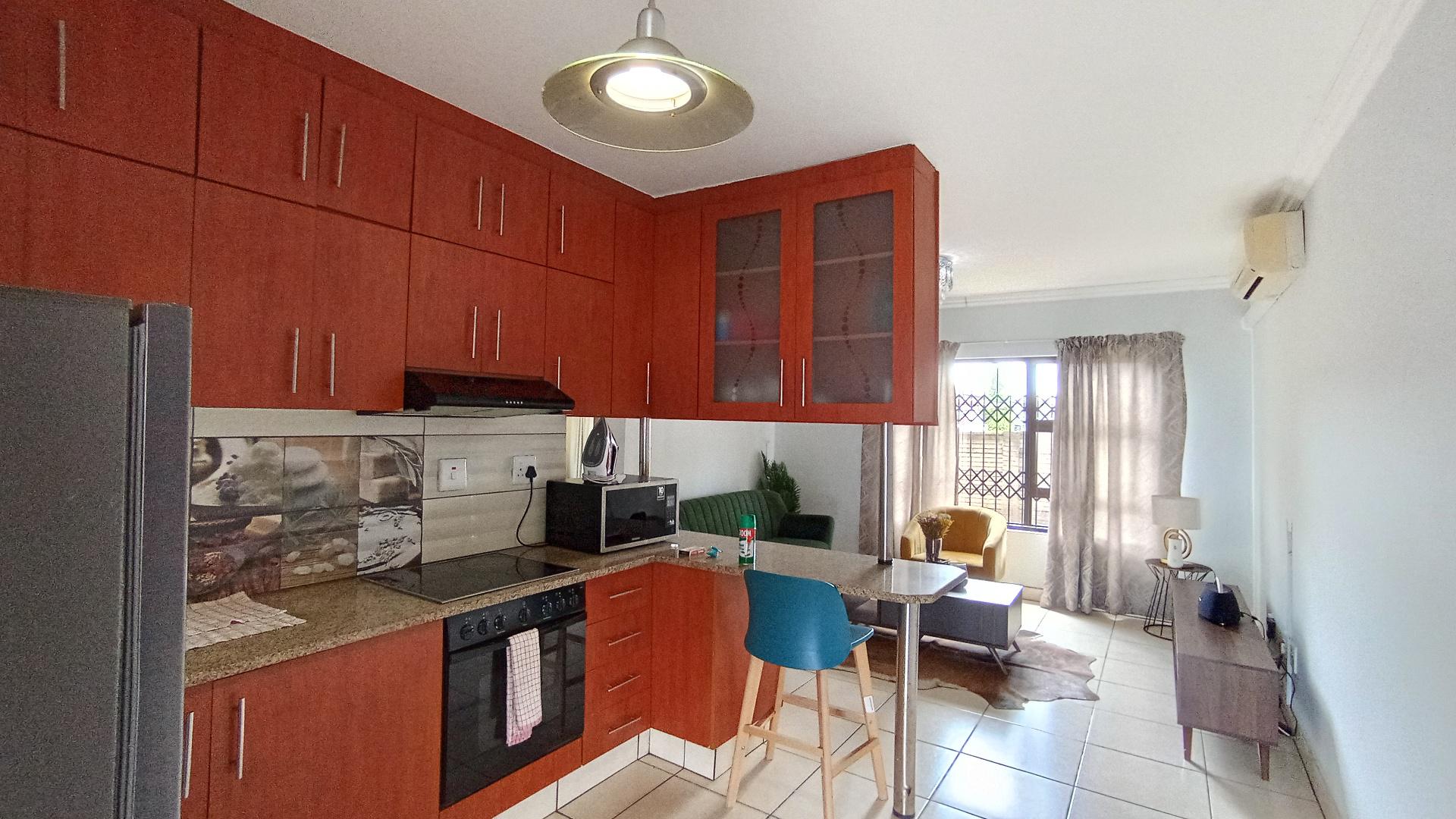 Kitchen - 9 square meters of property in Arboretum