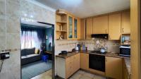 Kitchen - 11 square meters of property in Dawn Park