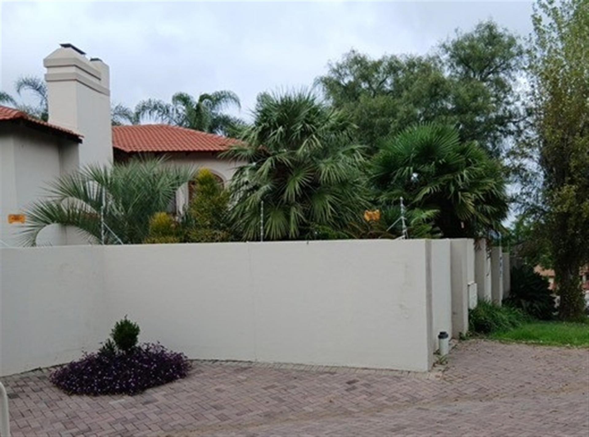 Front View of property in Waterkloof Ridge