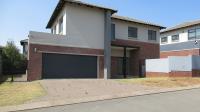3 Bedroom 3 Bathroom House for Sale for sale in Honeydew Manor