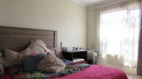 Bed Room 1 - 10 square meters of property in Alveda