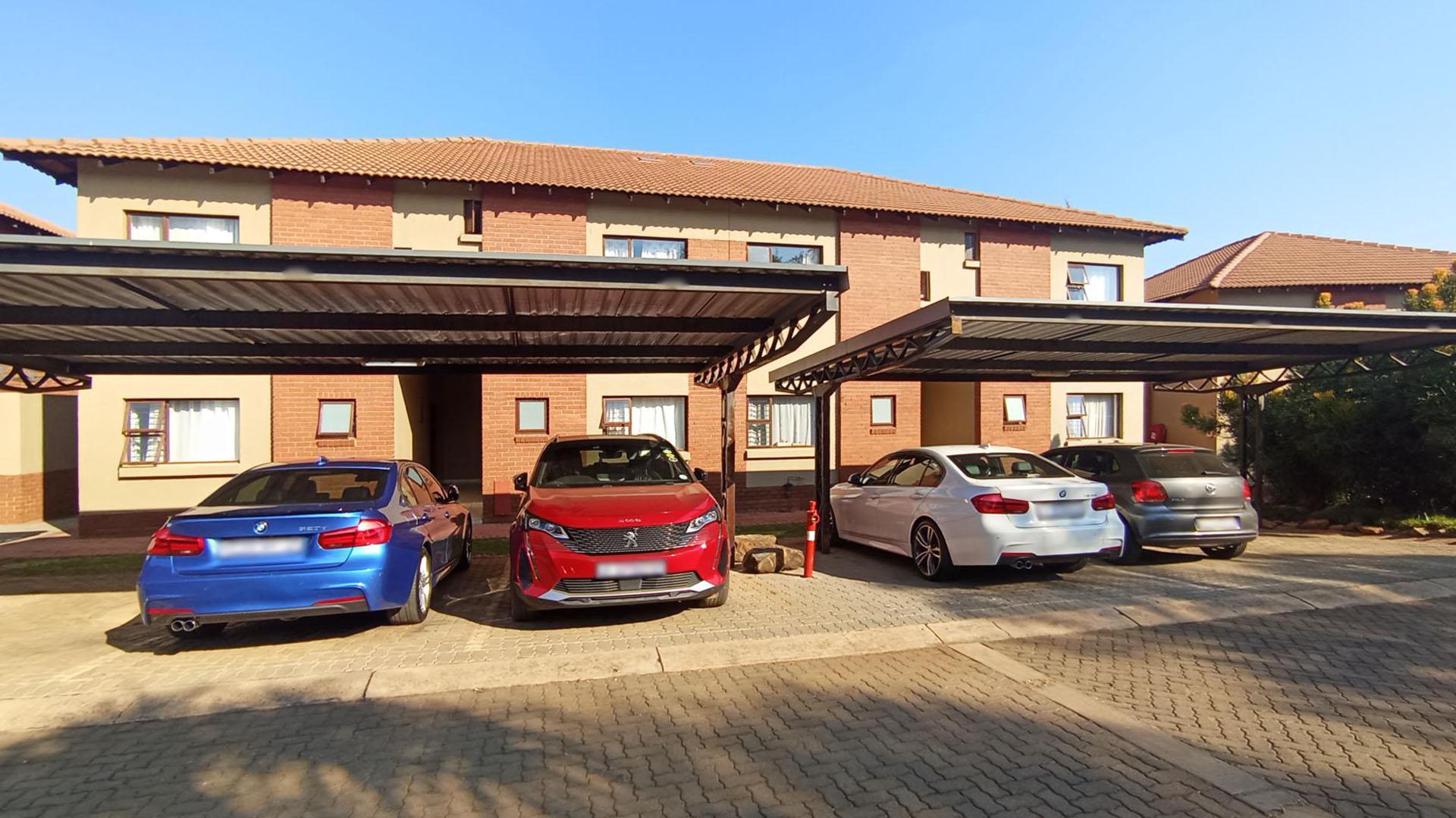 Front View of property in Pretorius Park